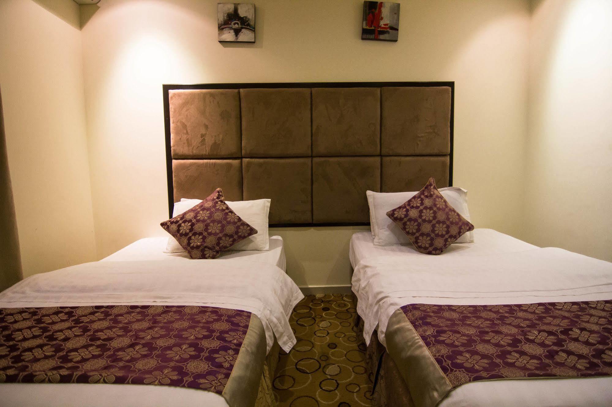 Almakan Suites 101 Riyadh Luaran gambar